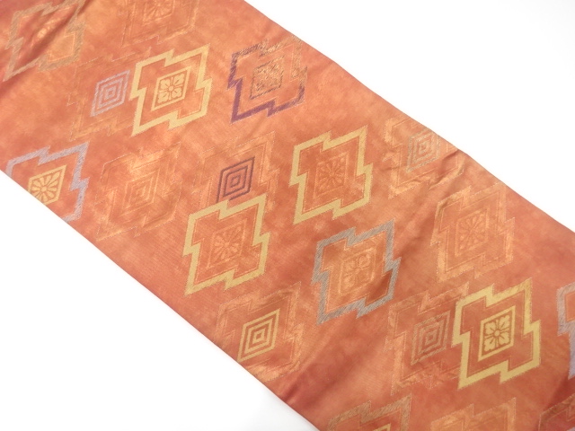 松皮菱に花菱模様織り出し　名古屋帯